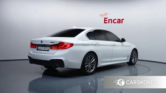 BMW 5 Series (G30) id 3329897 из Кореи 12