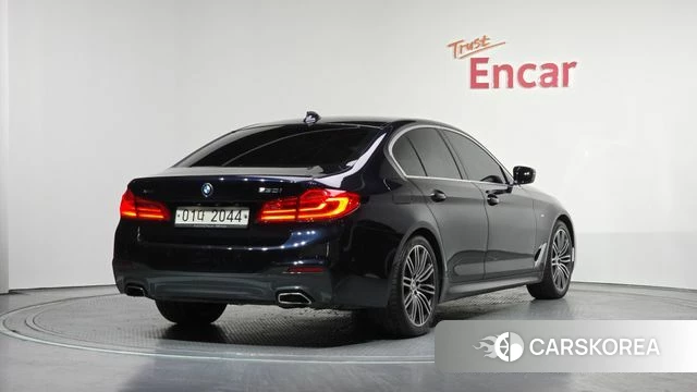 BMW 5 Series (G30) id 3814064 из Кореи 12