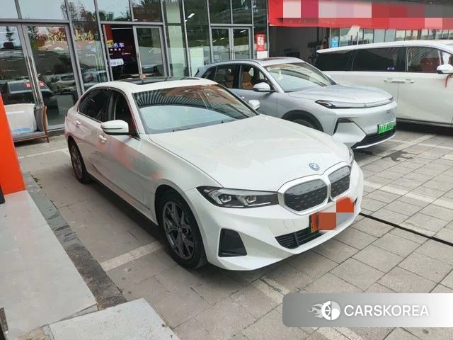 BMW i3 2024 Белый из Китая, фото 2