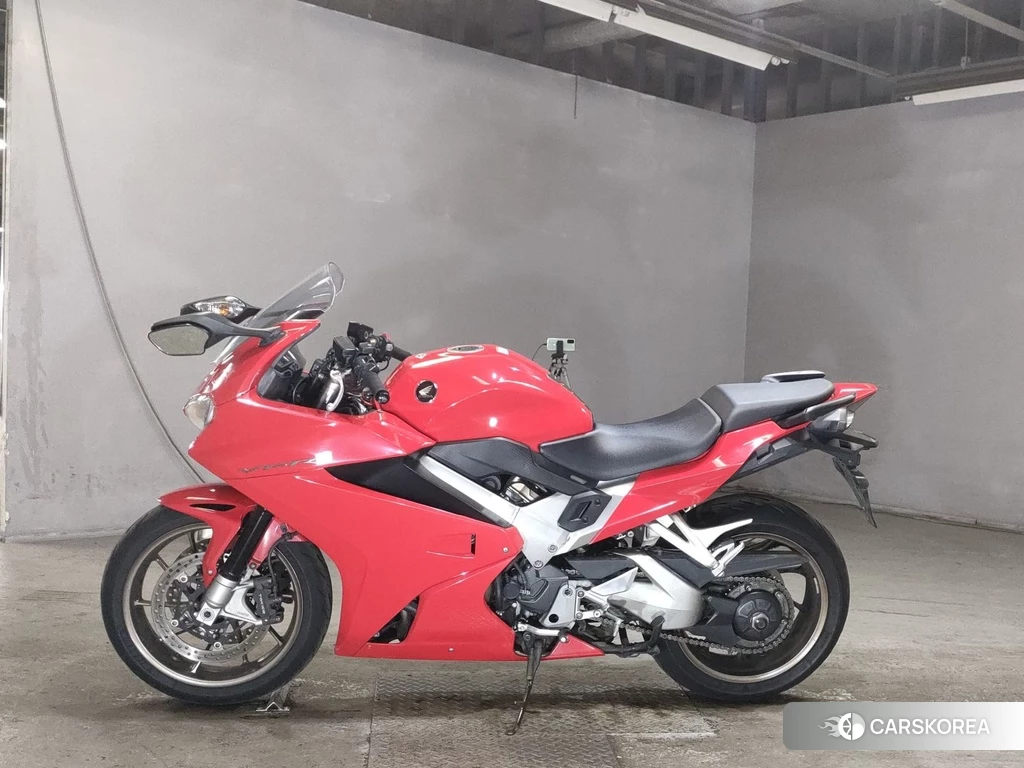 Проданный Honda VFR800F 2015 из Японии, фото 2