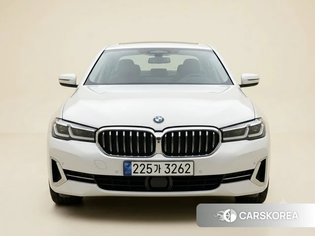 BMW 6 Series GT (G32) 2024 Белый из Кореи, фото 4