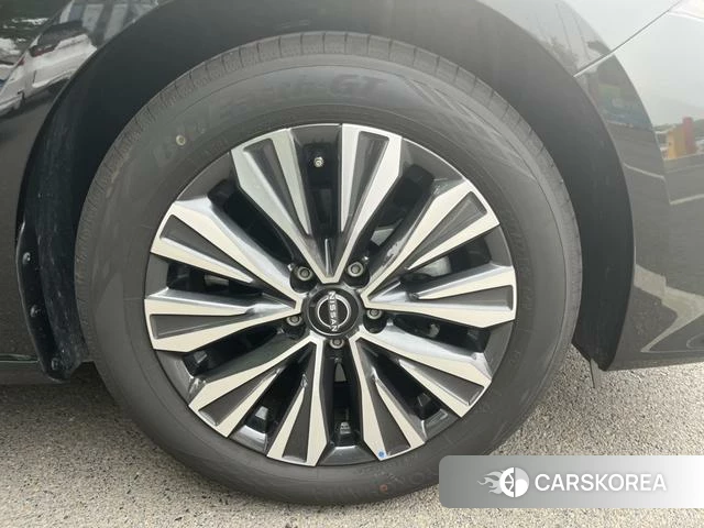 Nissan Teana id 4259043 из Китая 11