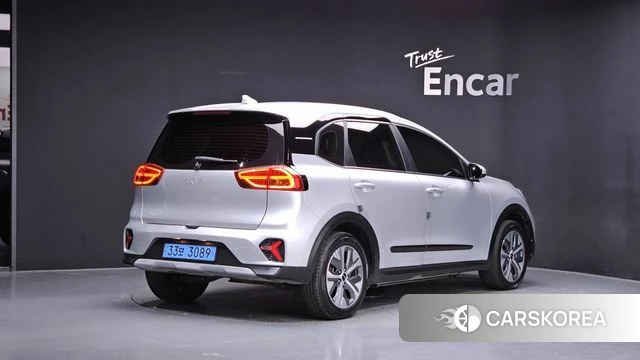 Kia Niro Plus id 4936030 из Кореи 12