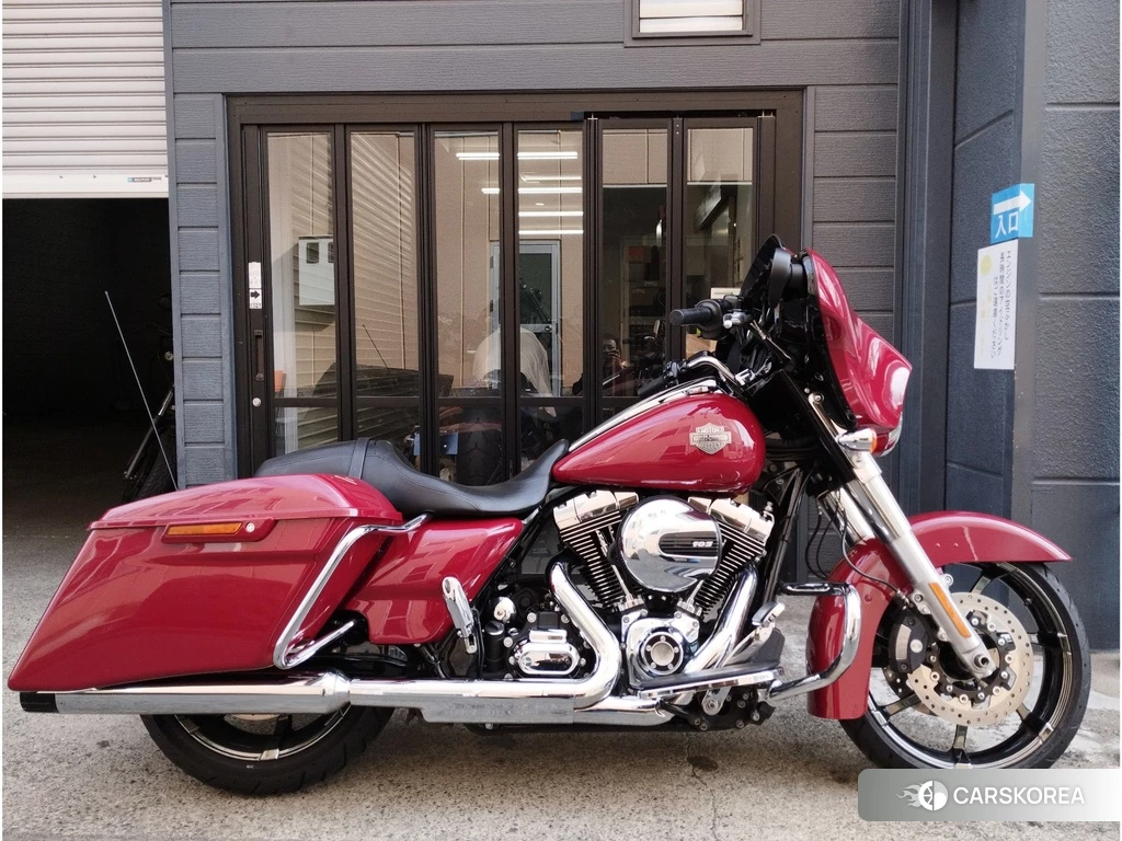 Проданный Harley-Davidson Street Glide FLHXS1690 2016 из Японии, фото 2
