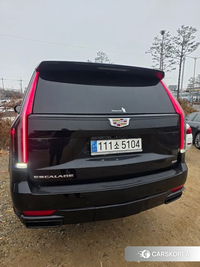 Cadillac Escalade 5th Generation 2023 Черный из Кореи, фото 2