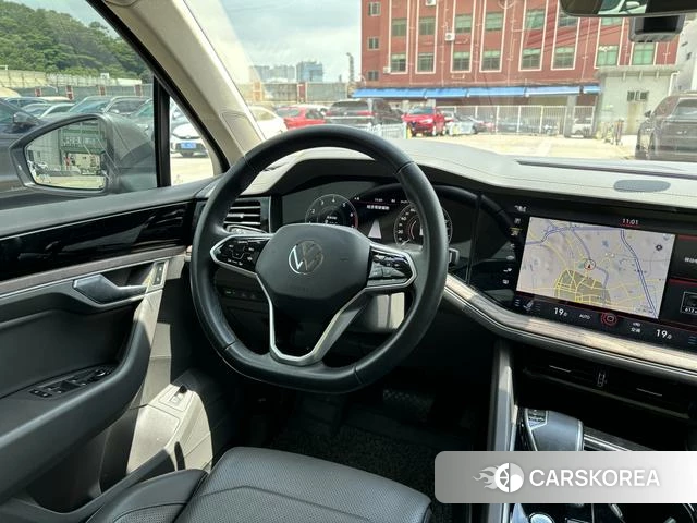 Volkswagen Touareg id 4393464 из Китая 10