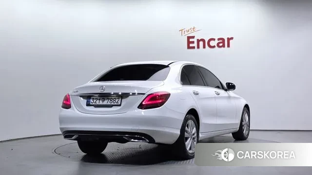 Mercedes-Benz C-Class W205 id 3504834 из Кореи 12