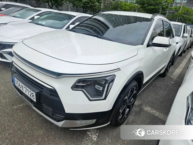 Kia Di Ol Nu Niro 2022 Белый из Кореи, фото 4