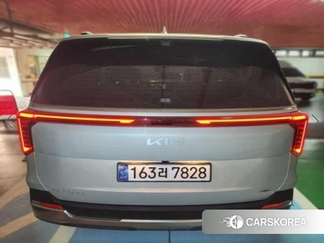 Kia The New Carnival 4th Generation 2024 Светло-серебряный цвет из Кореи, фото 5