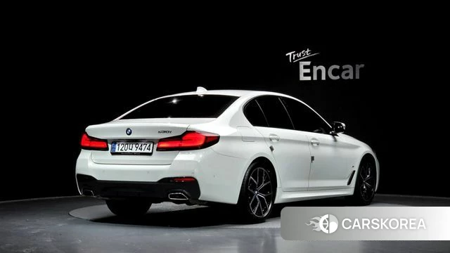 BMW 5 Series (G30) id 3811880 из Кореи 12