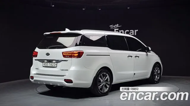 Kia The New Carnival id 2716911 из Кореи 12