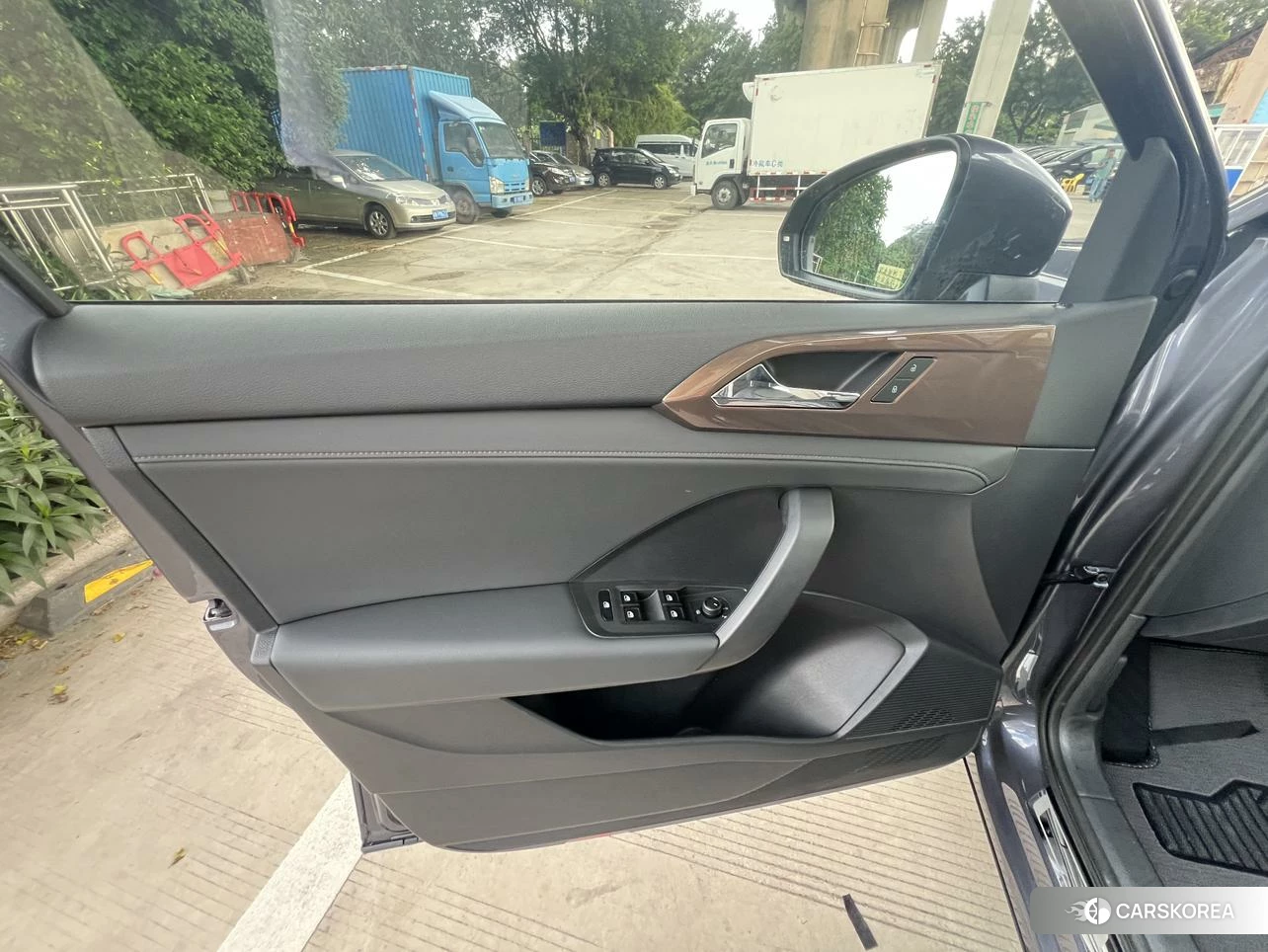 Volkswagen Tuyue id 4467927 из Китая 12