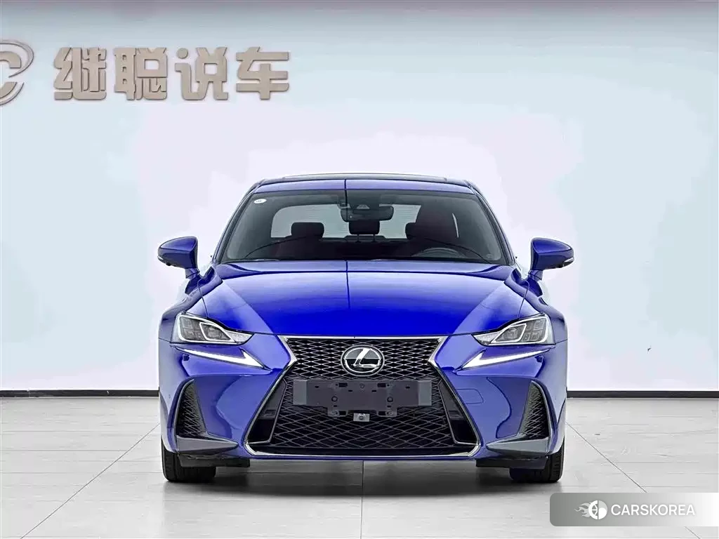 Lexus IS id 4654602 из Китая 9