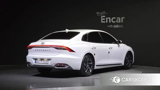 Hyundai The New Grandeur IG Hybrid id 3032826 из Кореи 12