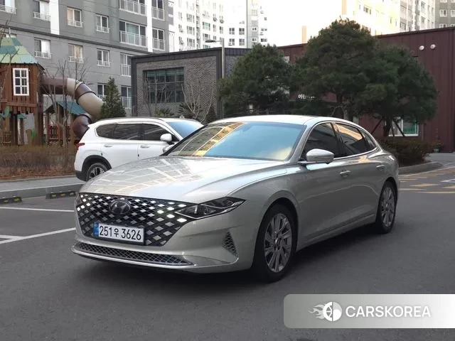 Hyundai The New Grandeur IG Hybrid id 3582501 из Кореи 9