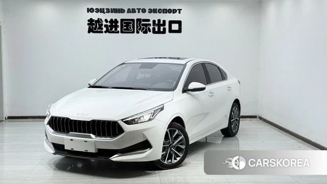 Kia K3 2022 Белый из Китая, фото 3