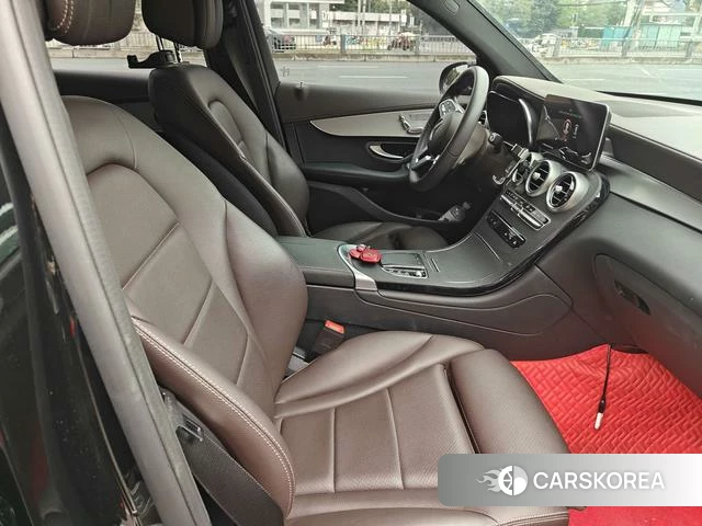 Mercedes-Benz GLC 2022 Черный из Китая, фото 6