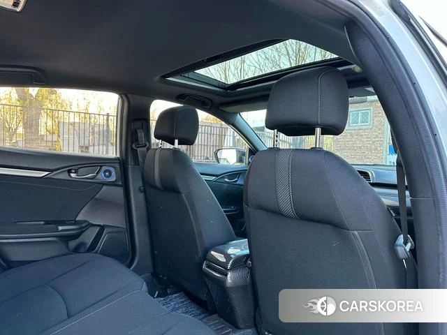 Honda Civic id 4258643 из Китая 12