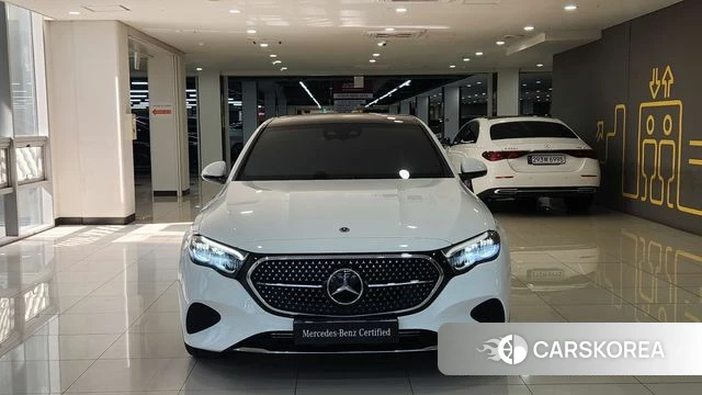 Mercedes-Benz E-Class W214 id 4222653 из Кореи 12