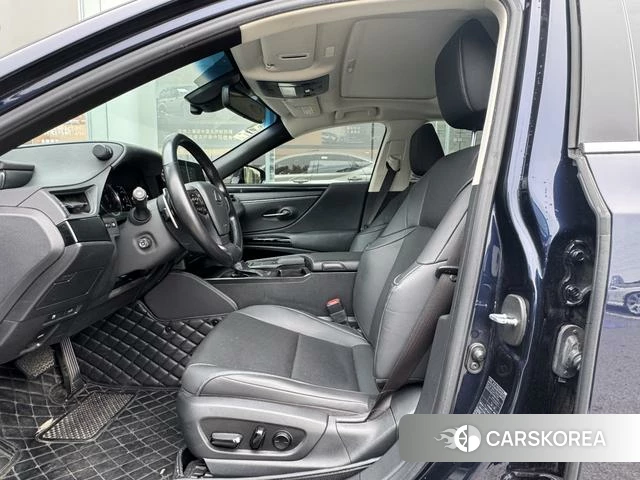 Lexus ES 2022 Синий из Китая, фото 3
