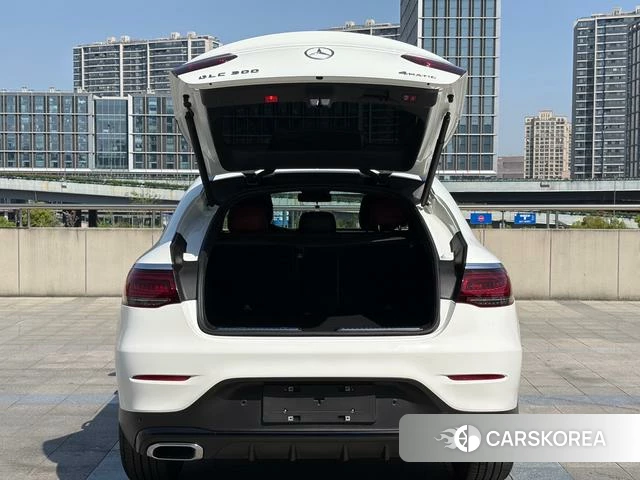 Mercedes-Benz GLC Coupe 2021 Белый из Китая, фото 5