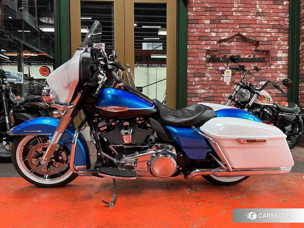 Проданный Harley-Davidson Electra Glide FLHTP1340 2018 из Японии