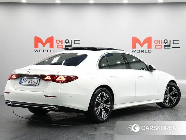Mercedes-Benz E-Class W214 id 4493604 из Кореи 12