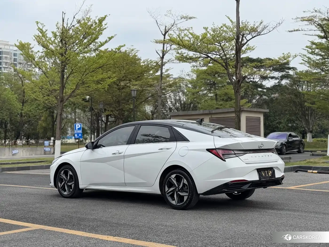 Hyundai Elantra id 4565183 из Китая 12