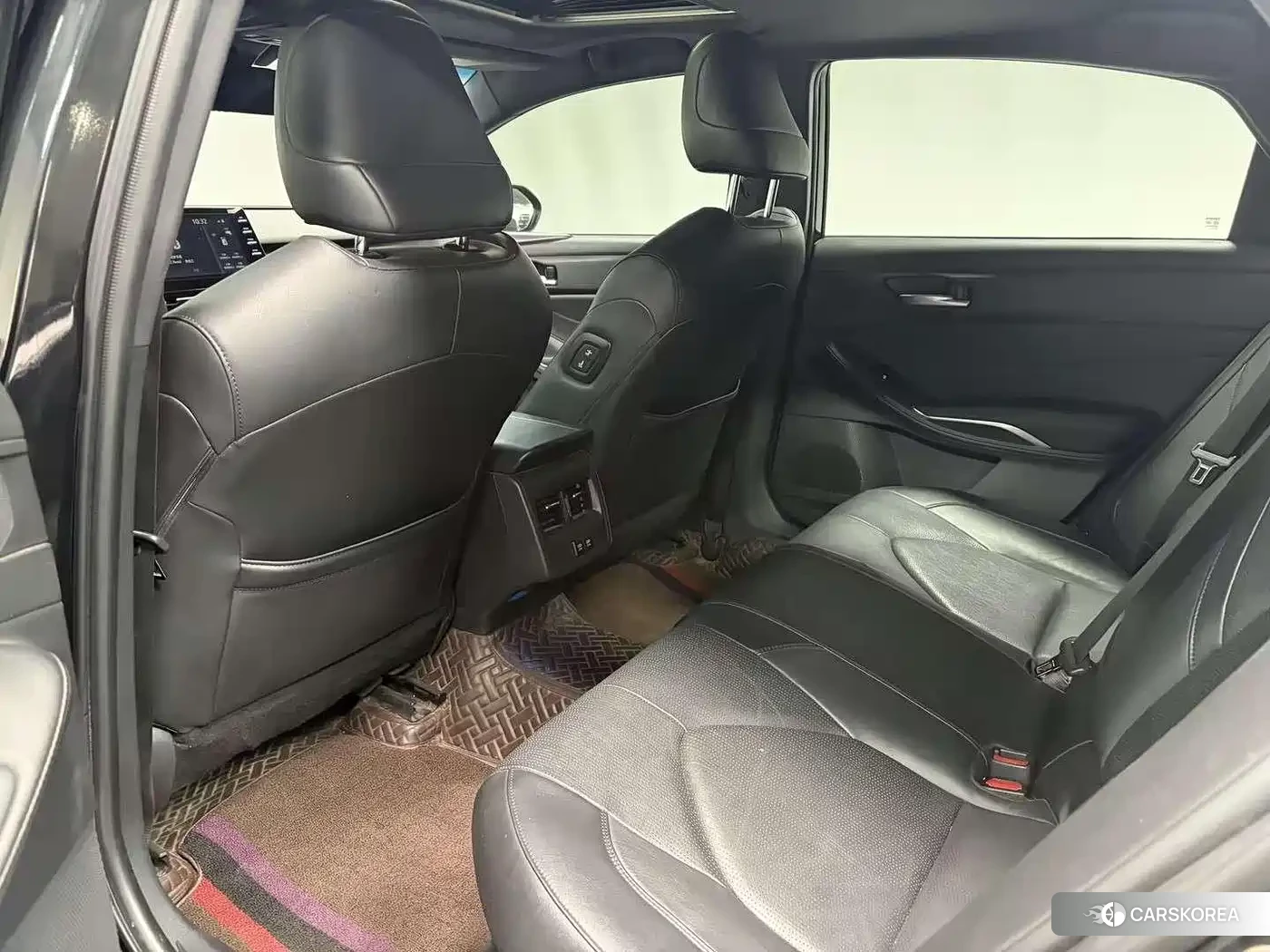 Toyota Avalon 2022 Черный из Китая, фото 4