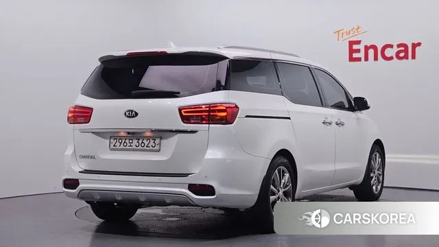 Kia The New Carnival id 3033974 из Кореи 12