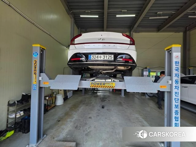 Hyundai Sonata (DN8) 2021 Белый из Кореи, фото 2