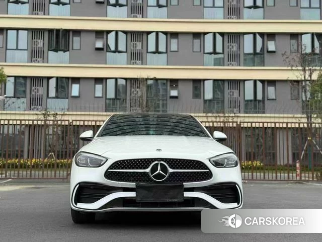 Mercedes-Benz Class C 2025 Белый из Китая, фото 2
