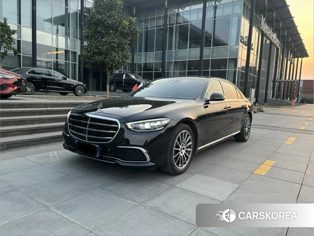 Mercedes-Benz S-class 2024 Черный из Китая, фото 2