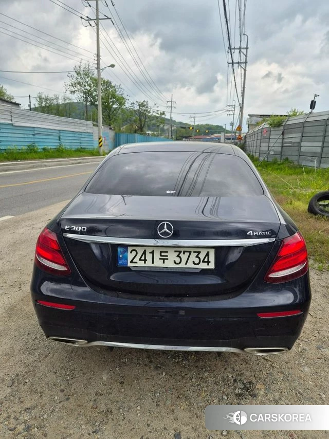 Mercedes-Benz E-Class W213 2020 Синий из Кореи, фото 2