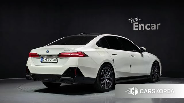 BMW 5 Series (G60) id 4783254 из Кореи 12