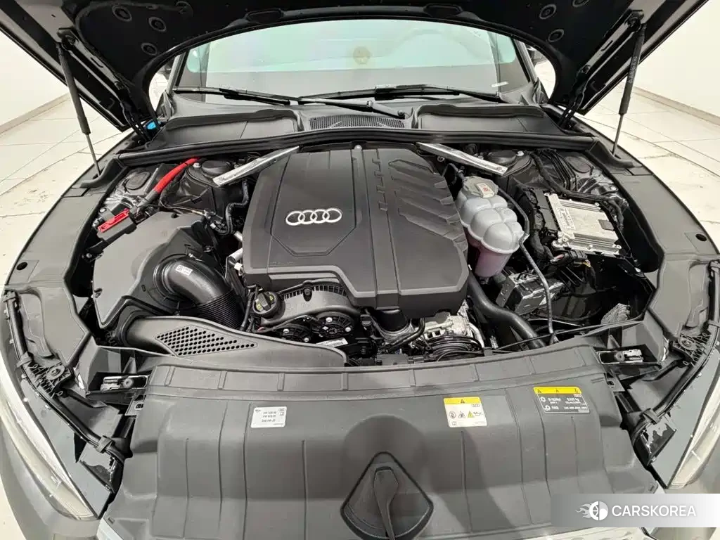 Audi A5 id 4629687 из Китая 12