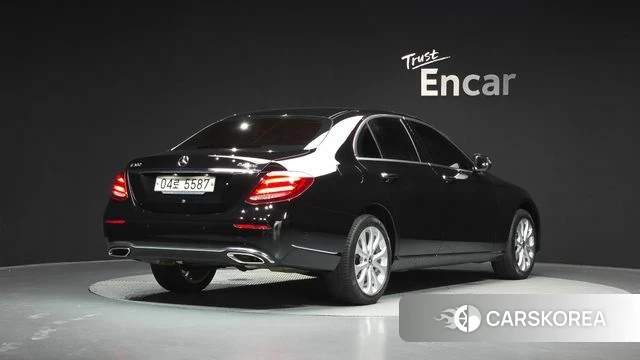 Mercedes-Benz E-Class W213 id 4424782 из Кореи 12