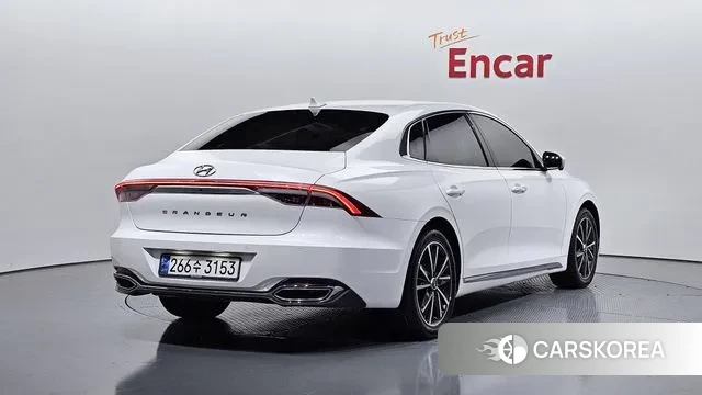 Hyundai The New Grandeur IG id 3416463 из Кореи 12