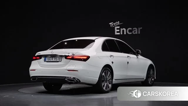 Mercedes-Benz E-Class W213 id 3690478 из Кореи 12