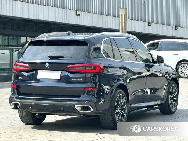 BMW X5 2023 Синий из Китая, фото 2