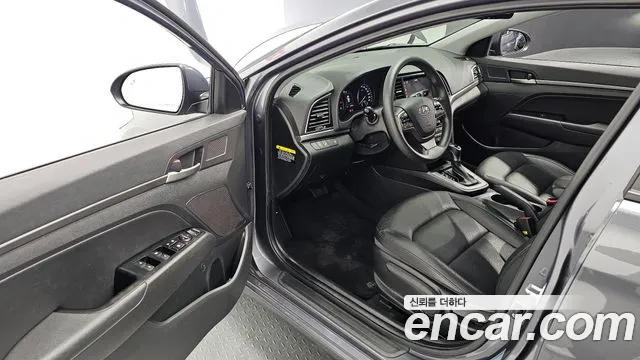 Hyundai Avante AD id 2515386 из Кореи 12