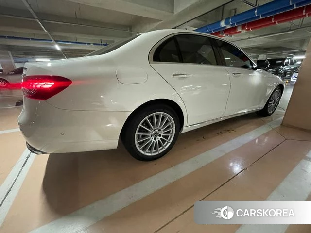 Mercedes-Benz E-Class W213 2020 Белый из Кореи, фото 5