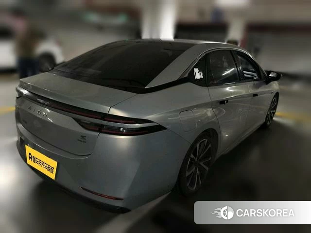Aian AION S 2021 Серебристо-серый из Китая, фото 2
