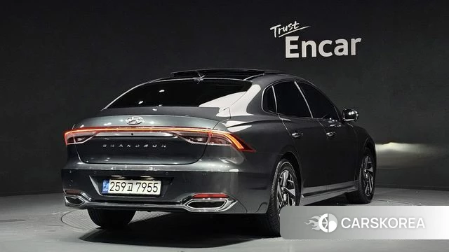Hyundai The New Grandeur IG Hybrid id 4282848 из Кореи 12