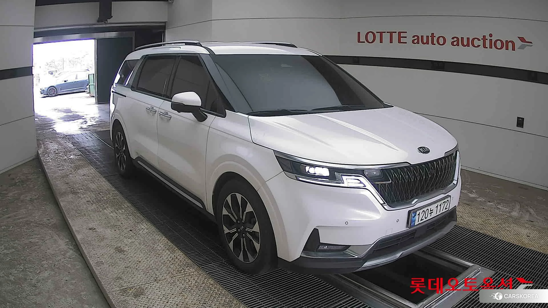 Kia Carnival id 3888386 из Кореи 12