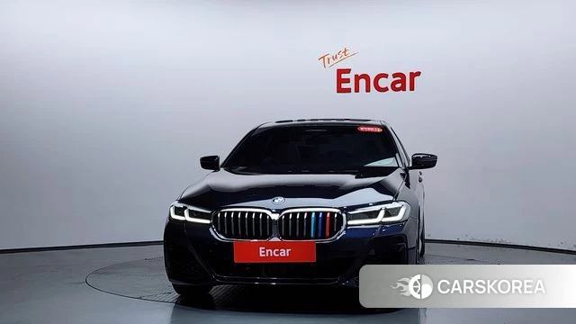 BMW 5 Series (G30) id 4443342 из Кореи 12