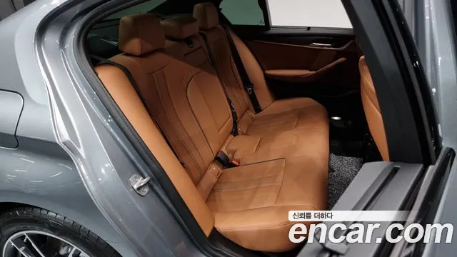 BMW 5 Series (G30) id 2676477 из Кореи 12