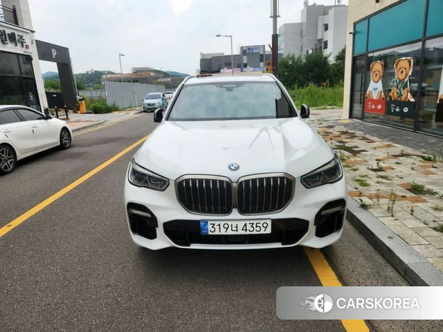 BMW X5 (G05) 2022 Белый из Кореи, фото 2
