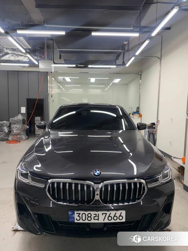 BMW 6 Series GT (G32) 2023 Черный двухцветный из Кореи, фото 2