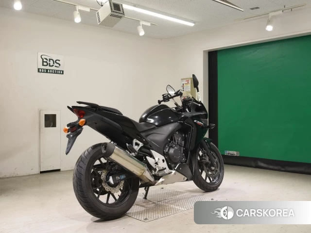Проданный Honda CBR400R 2015 из Японии, фото 2